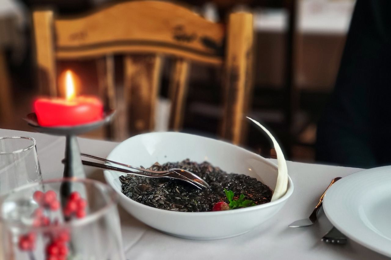 Skip the Tourist Traps with a Trusted Restaurant Directory